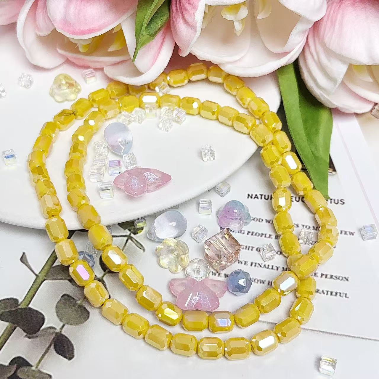 0.22 たる形ビーズ| カラーメッキ、明るい (4MM&6MM)