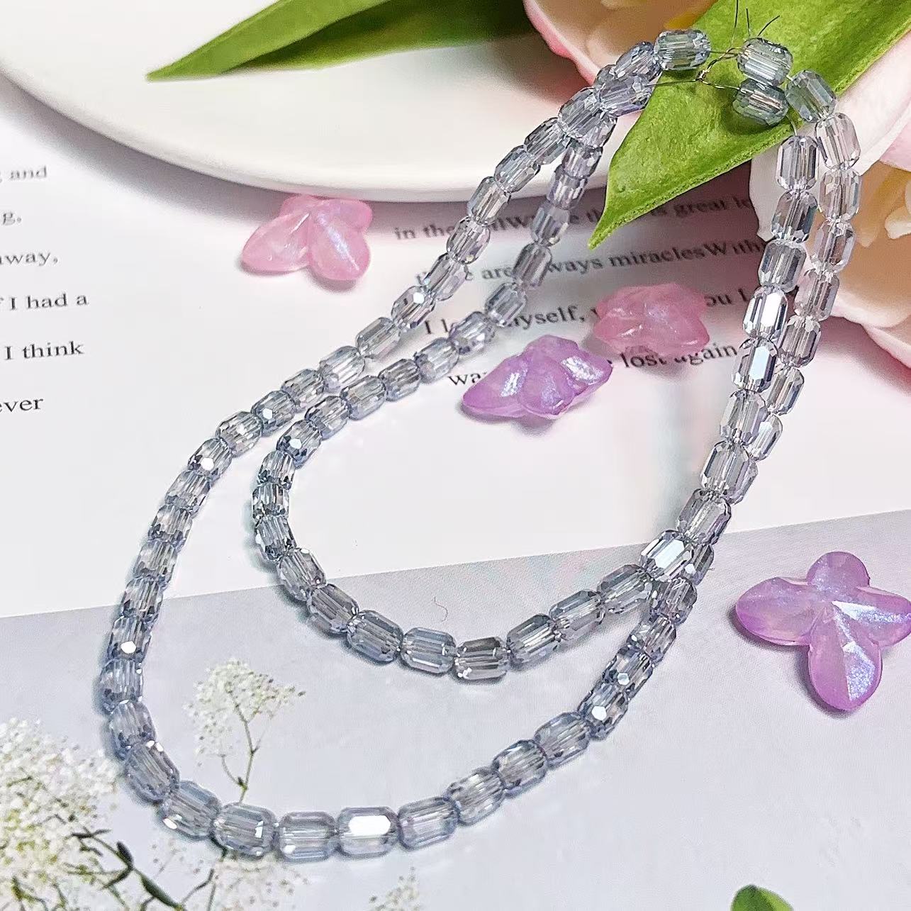 0.22 たる形ビーズ| カラーメッキ、明るい (4MM&6MM)