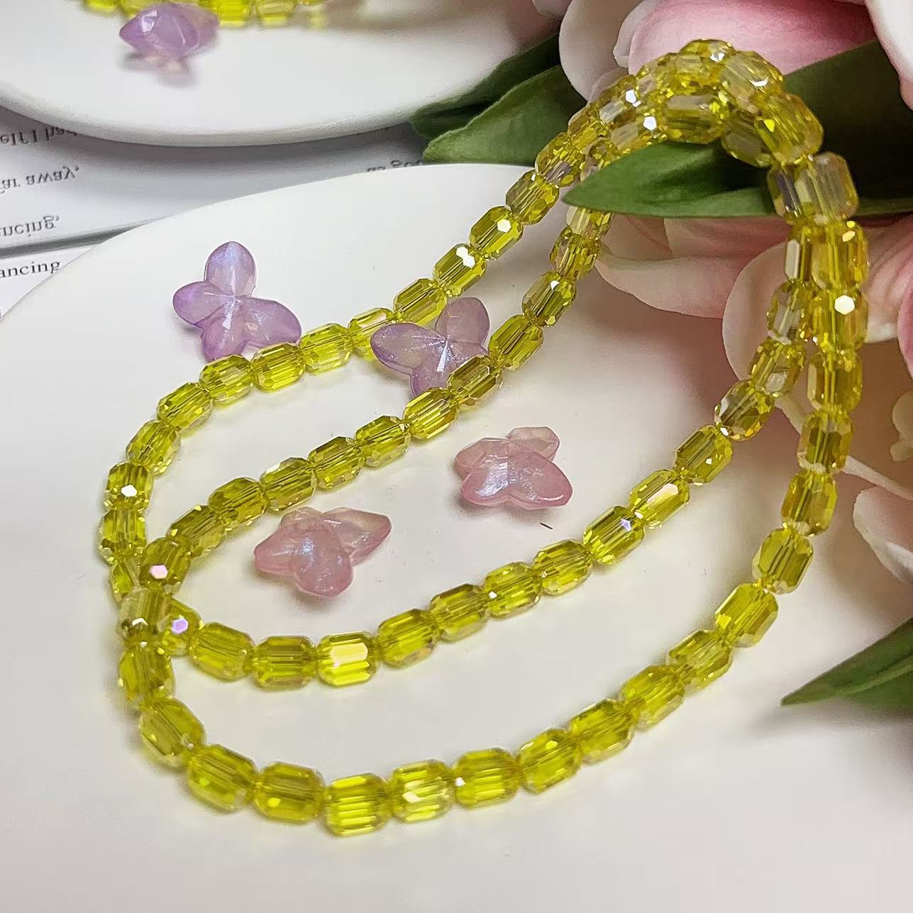 0.22 たる形ビーズ| カラーメッキ、明るい (4MM&6MM)